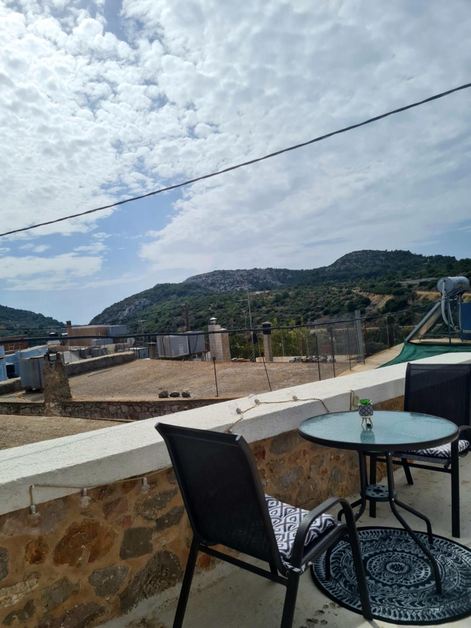 Village Home Agios Georgios Sykousis Eksteriør billede